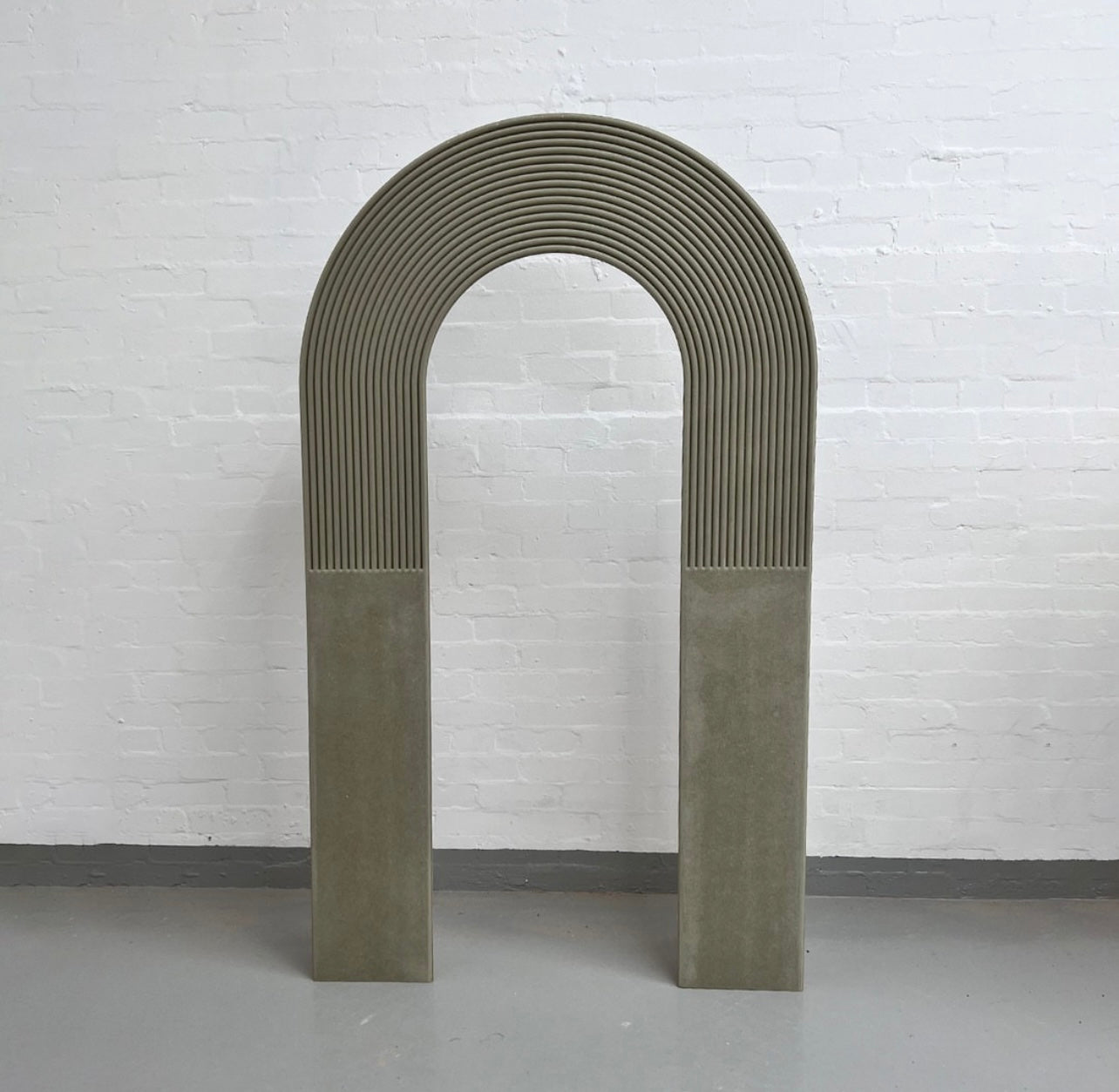 Collapsable Hollow Ripple Arch 6 x 3.5ft